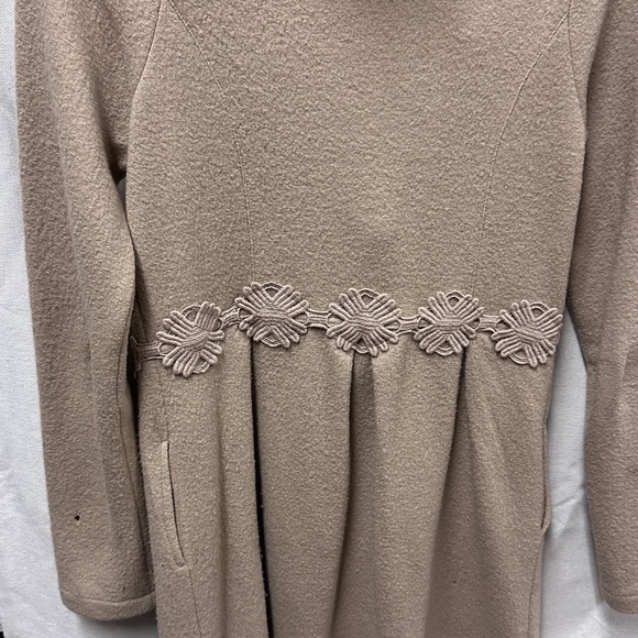 Charlie and Robin knit sweater - Picture 9 of 10